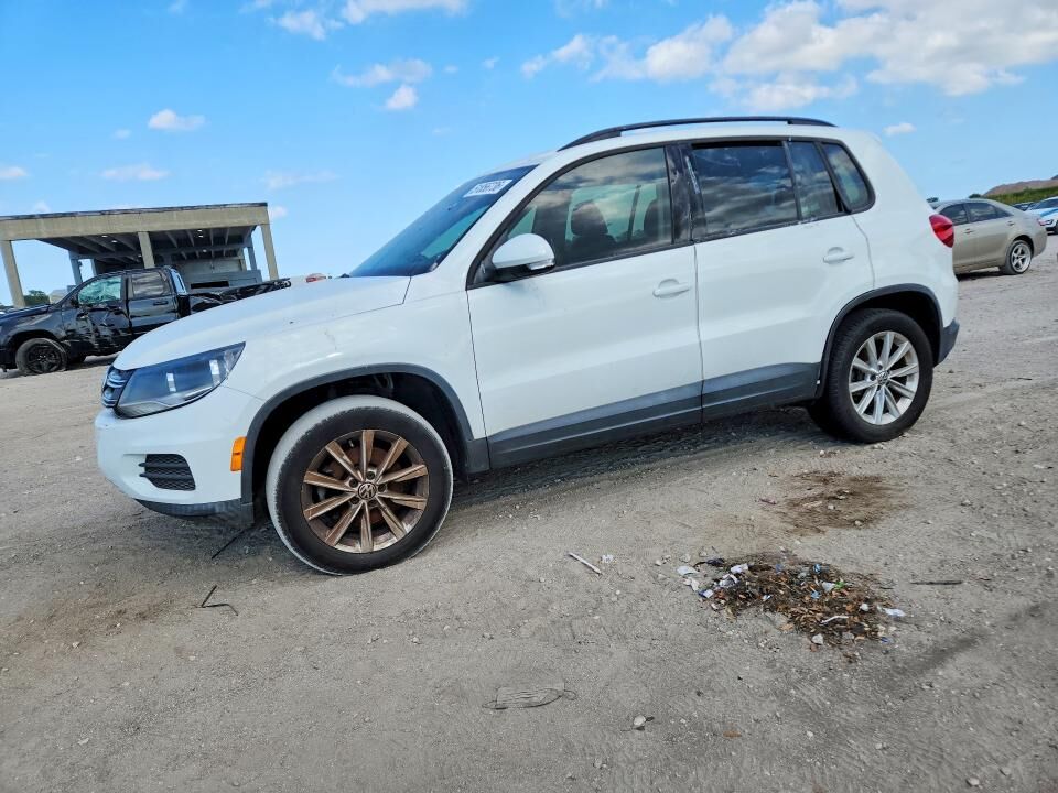 2017 VOLKSWAGEN Tiguan