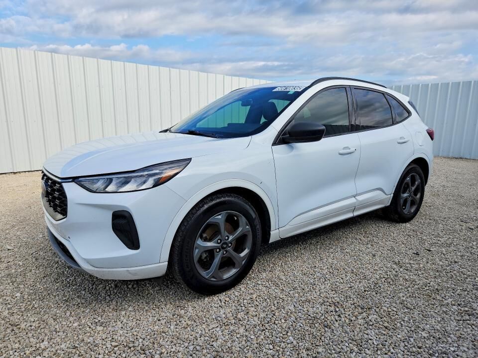 2023 FORD Escape