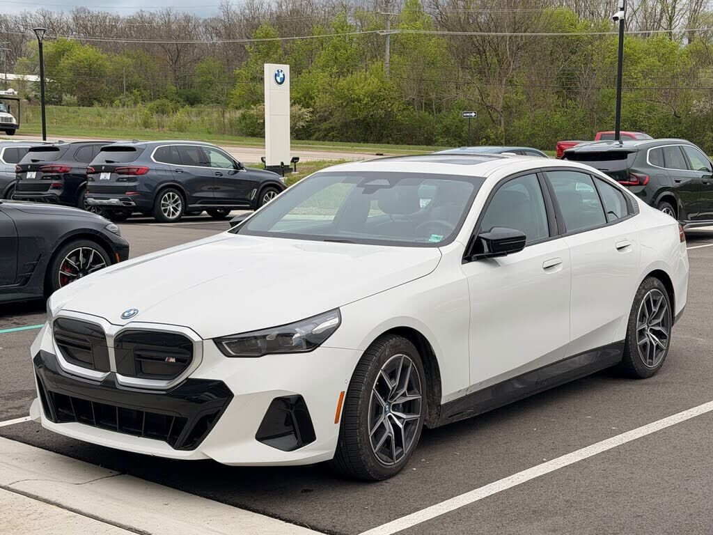 2024 BMW i5