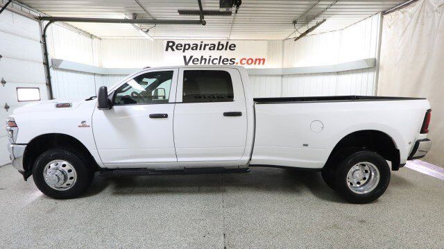2025 RAM 3500