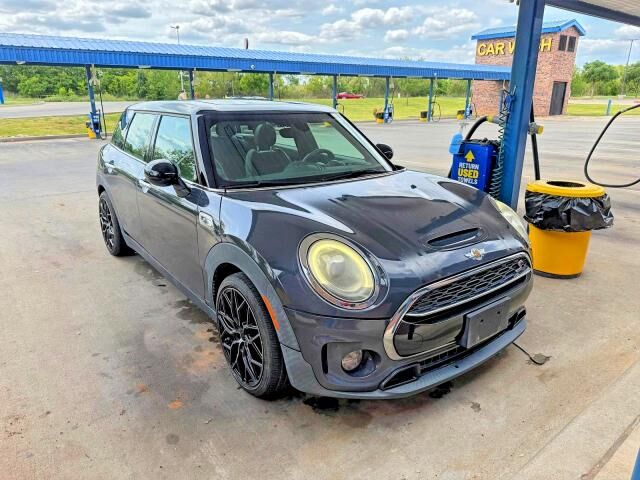 2016 MINI Clubman