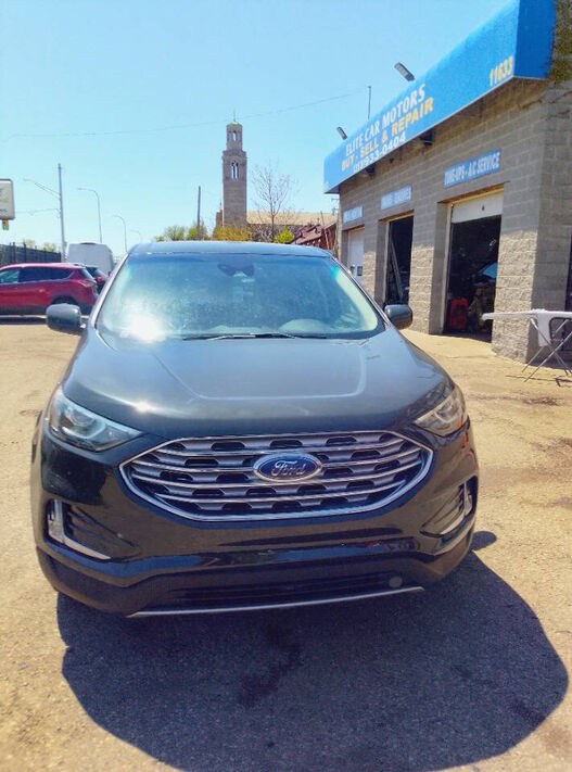 2023 FORD Edge