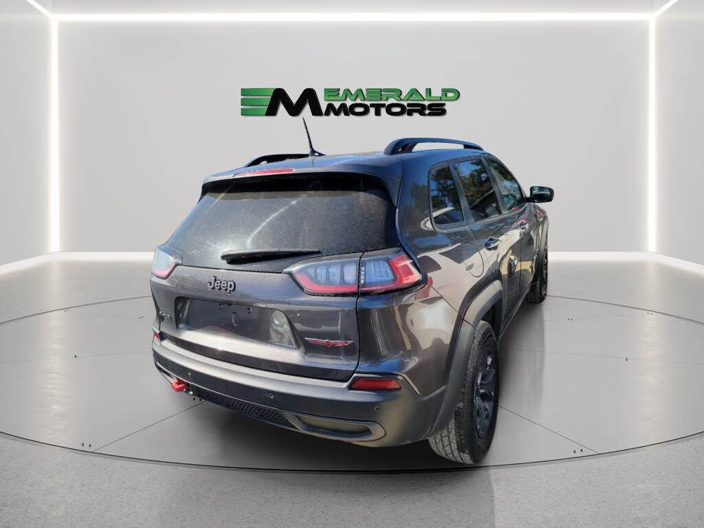 2022 JEEP Cherokee