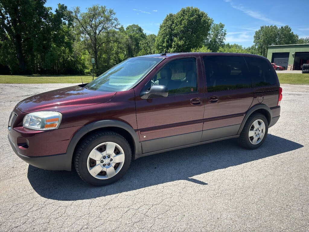 2009 PONTIAC Montana/ SV6