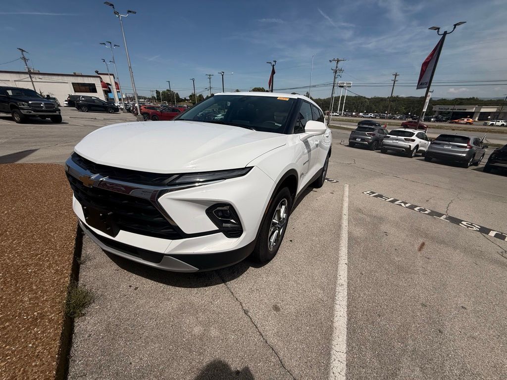 2025 CHEVROLET Blazer