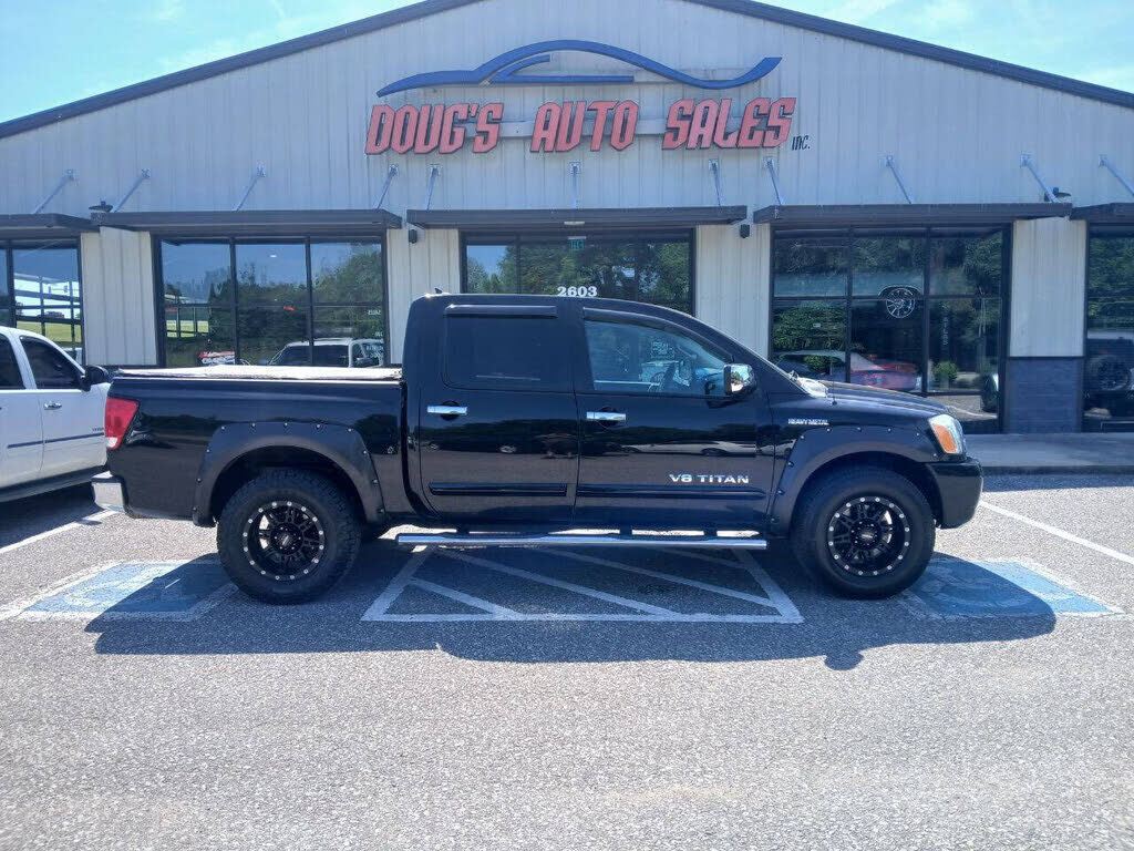 2012 NISSAN Titan