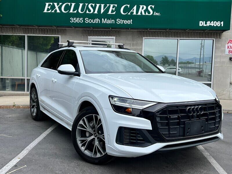 2022 AUDI Q8