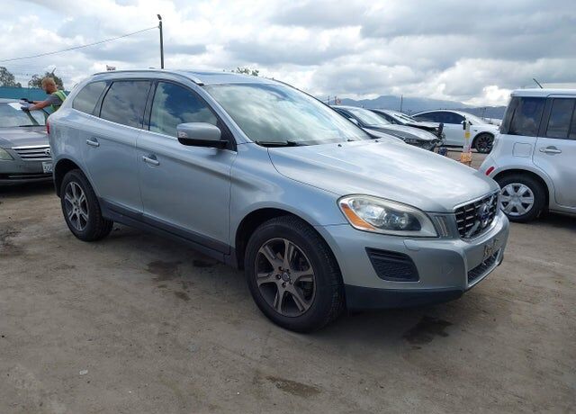 2013 VOLVO XC60