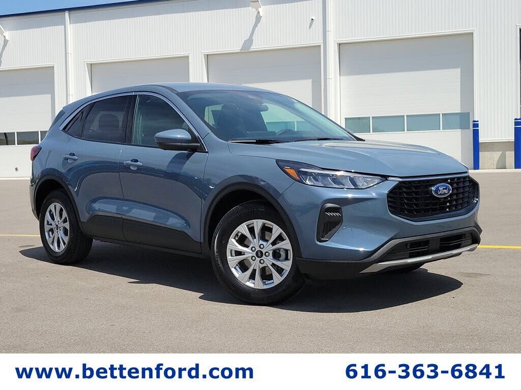 2023 FORD Escape
