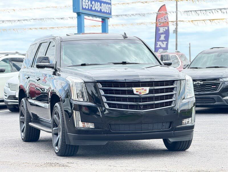 2018 CADILLAC Escalade