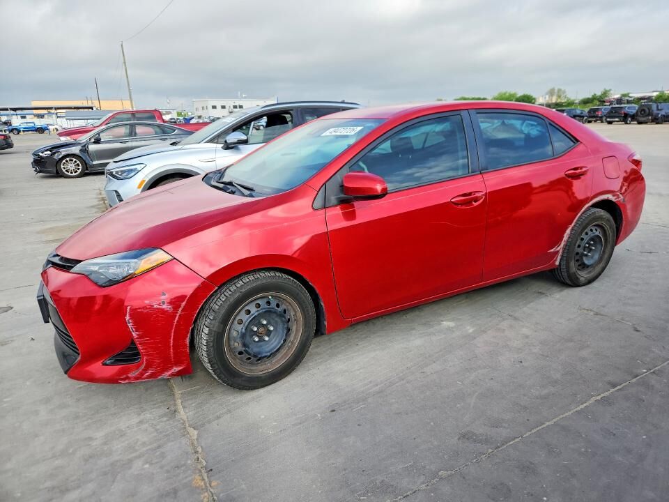 2018 TOYOTA Corolla
