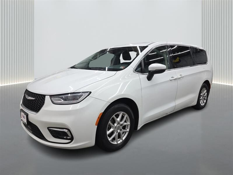 2023 CHRYSLER Pacifica