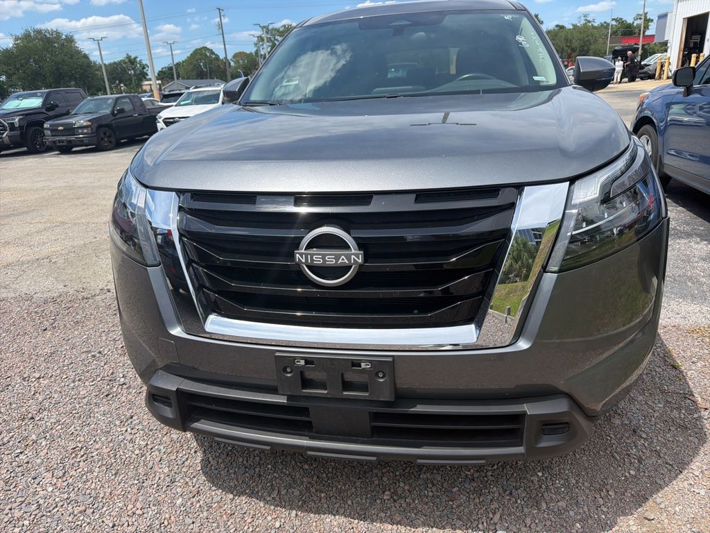 2024 NISSAN Pathfinder