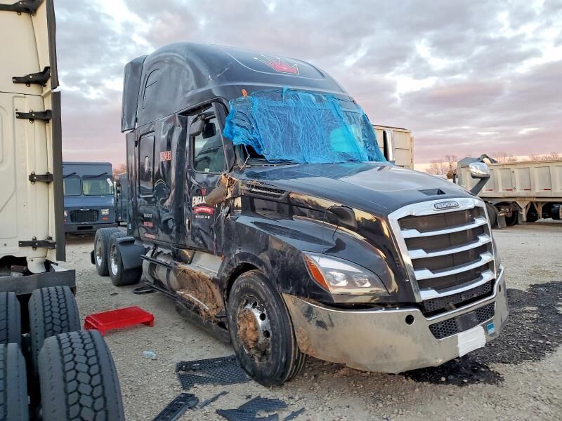 2021 FREIGHTLINER Cascadia