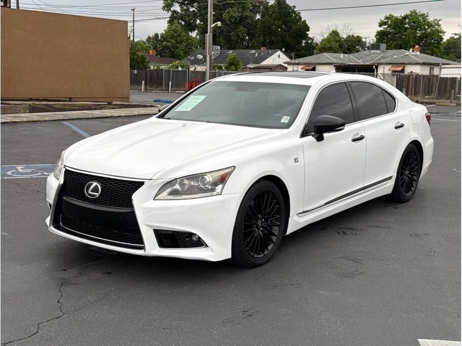 2015 LEXUS LS