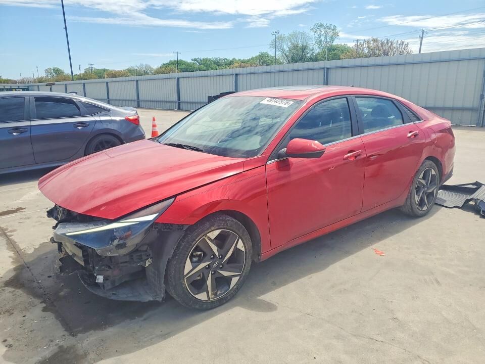 2022 HYUNDAI Elantra
