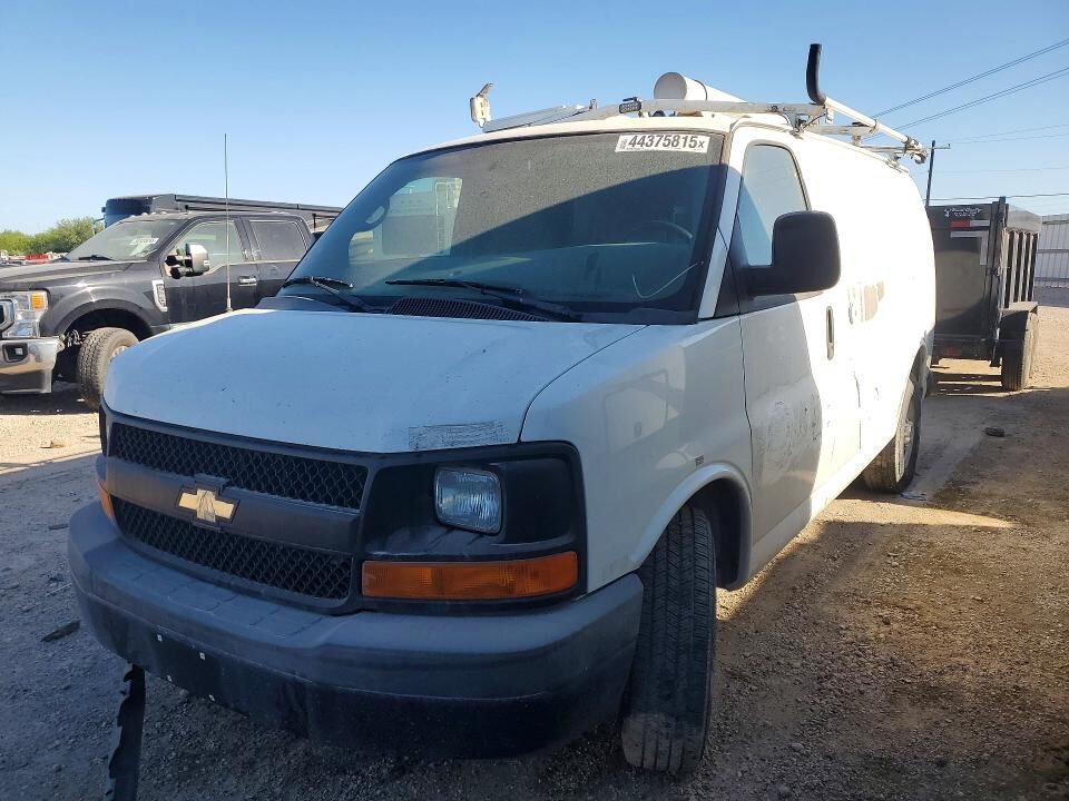 2013 CHEVROLET Express