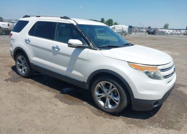 2011 FORD Explorer