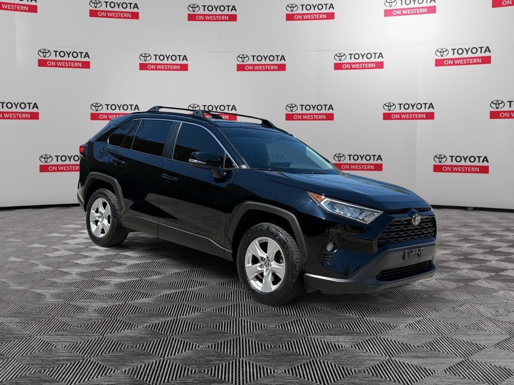 2019 TOYOTA RAV4