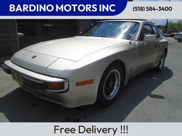1983 PORSCHE 944