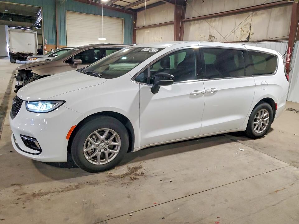 2026 CHRYSLER Pacifica
