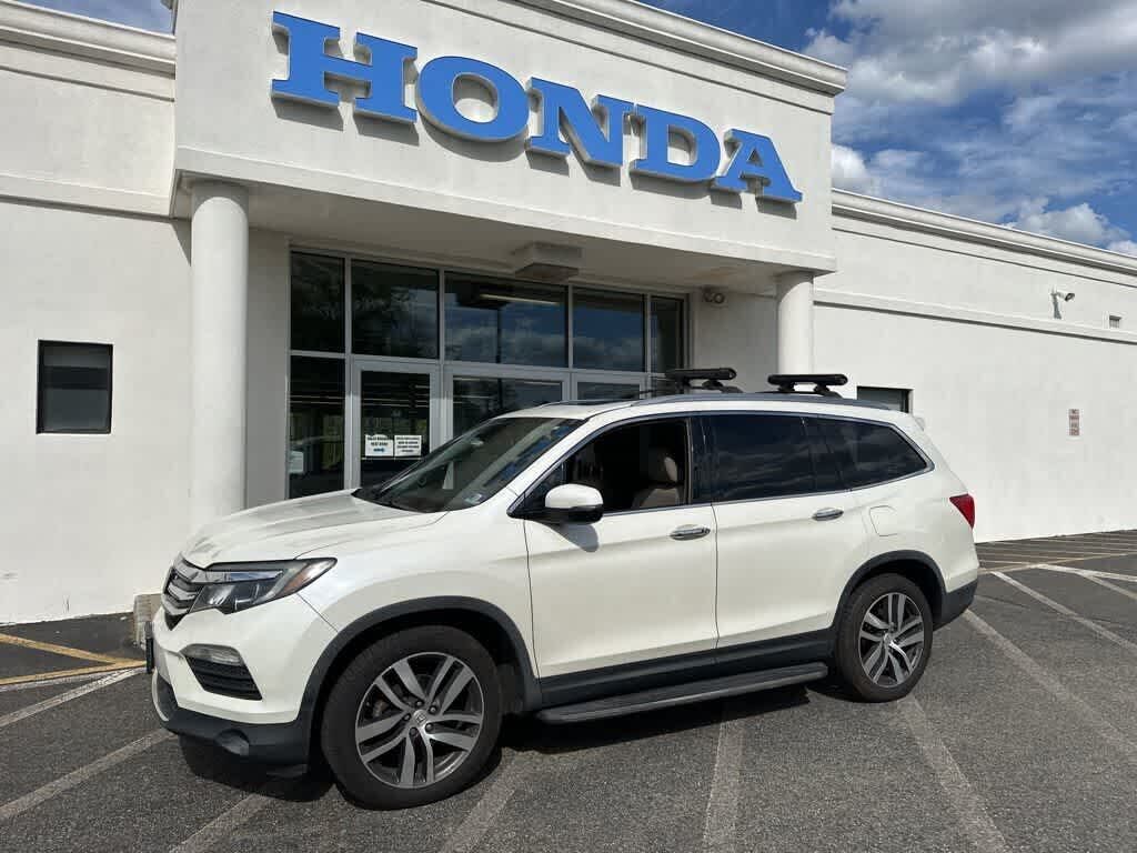 2017 HONDA Pilot
