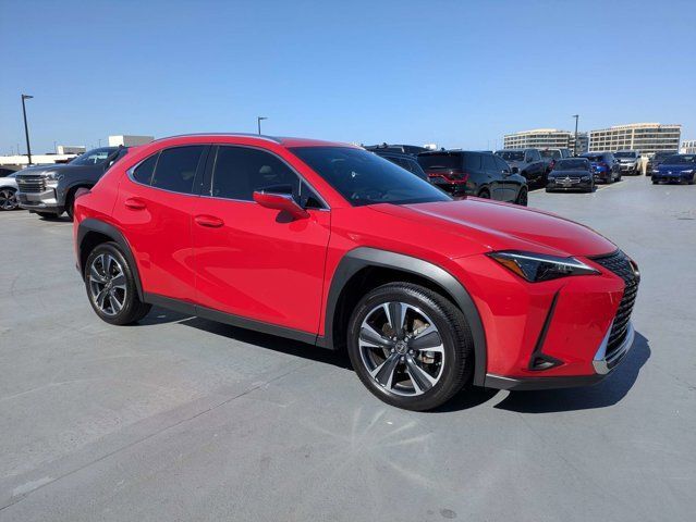 2024 LEXUS UX