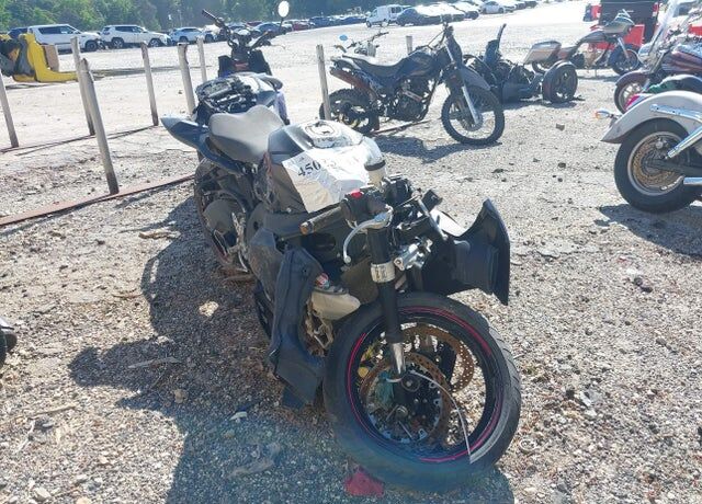 2012 SUZUKI GSX-R1000L