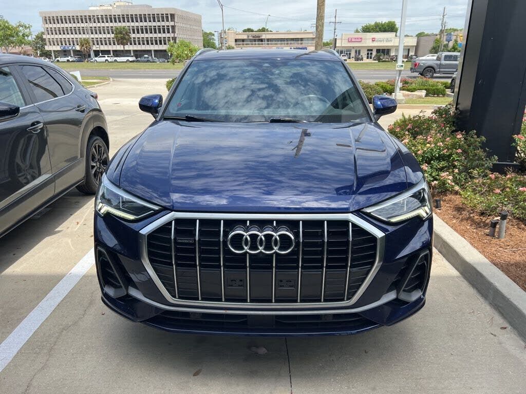 2022 Audi Q3