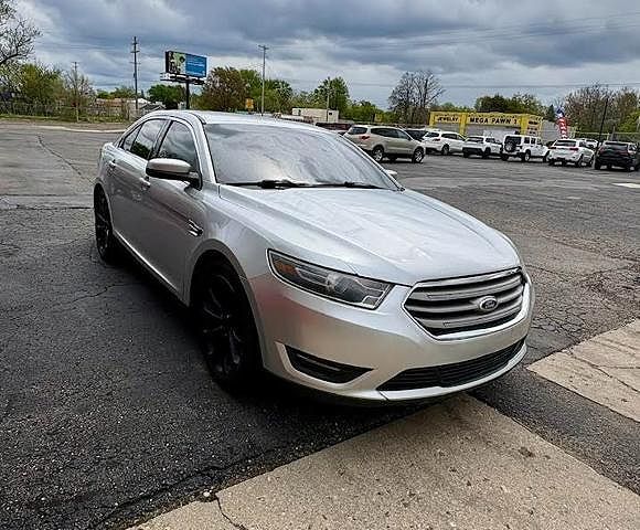 2015 FORD Taurus