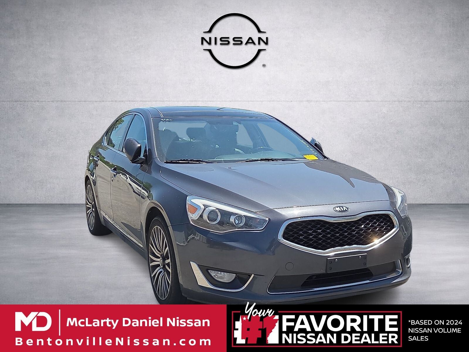 2016 KIA Cadenza