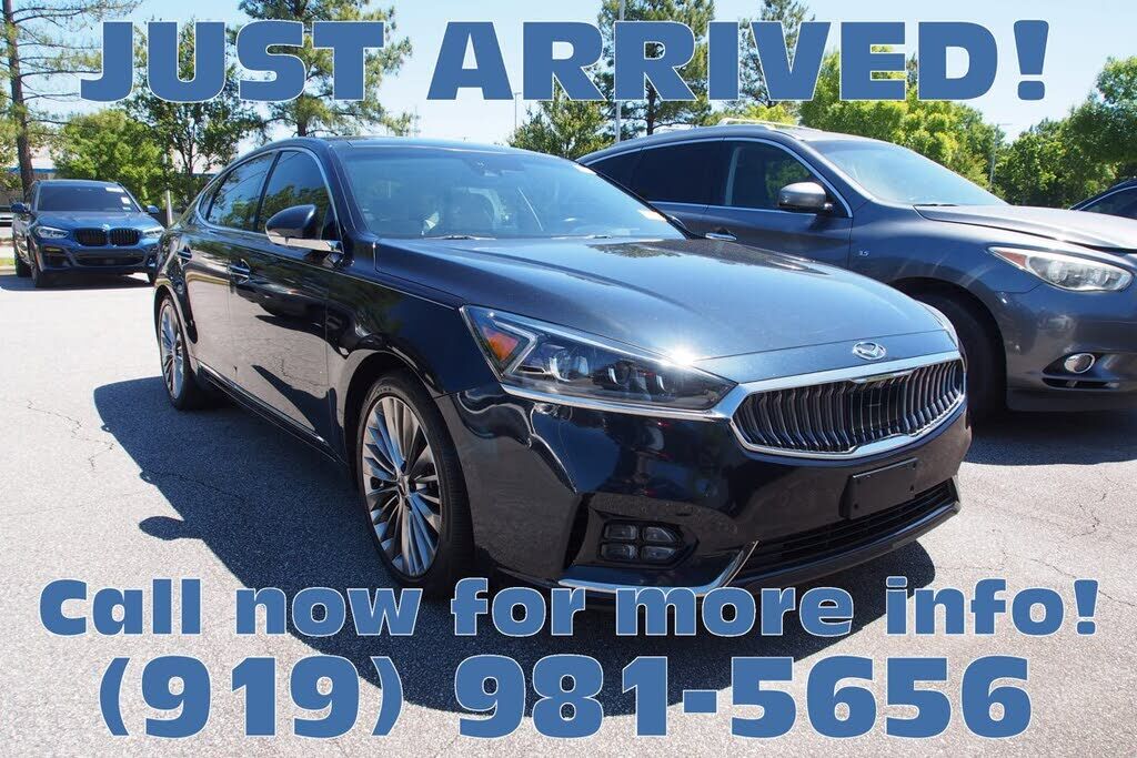 2018 KIA Cadenza