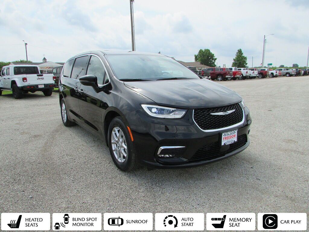 2025 CHRYSLER Pacifica