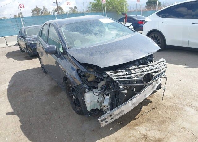 2015 TOYOTA PRIUS