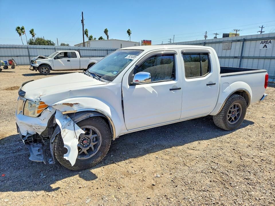 2012 NISSAN Frontier