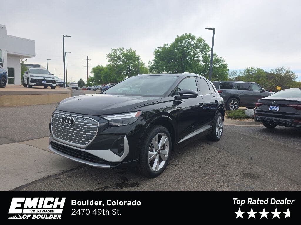 2023 AUDI Q4