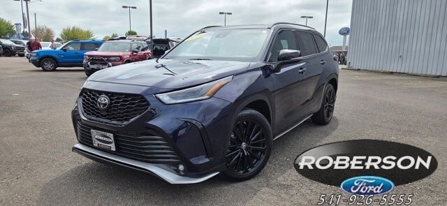 2024 TOYOTA Highlander