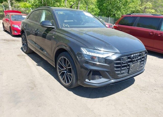 2023 AUDI Q8