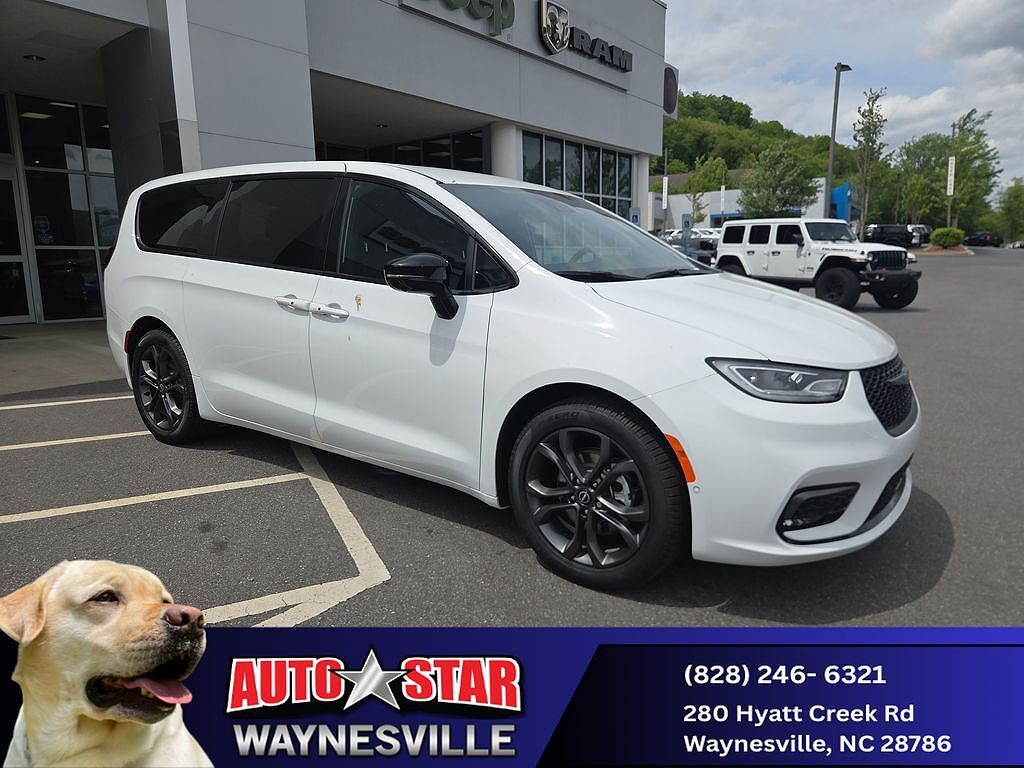2026 CHRYSLER Pacifica