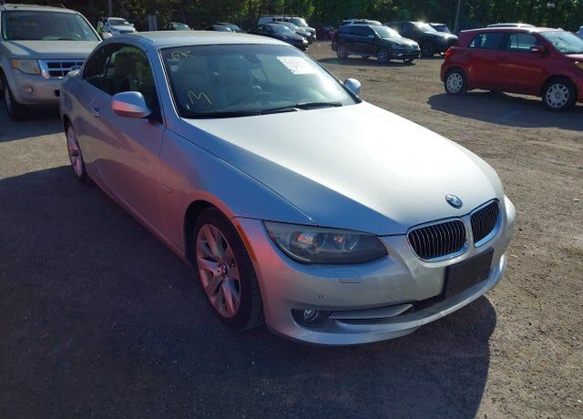 2011 BMW 3 Series