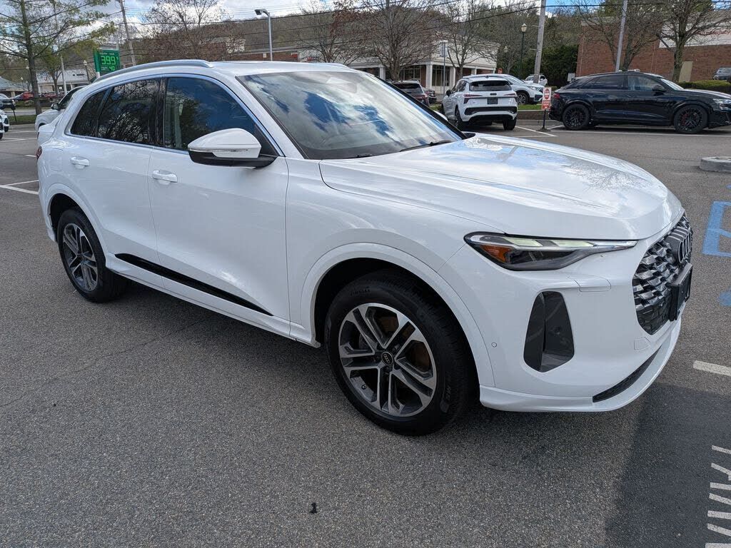 2025 AUDI Q5