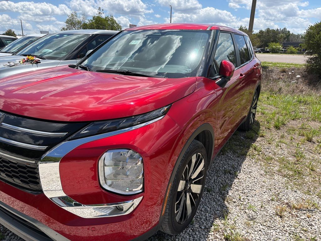 2025 MITSUBISHI Outlander