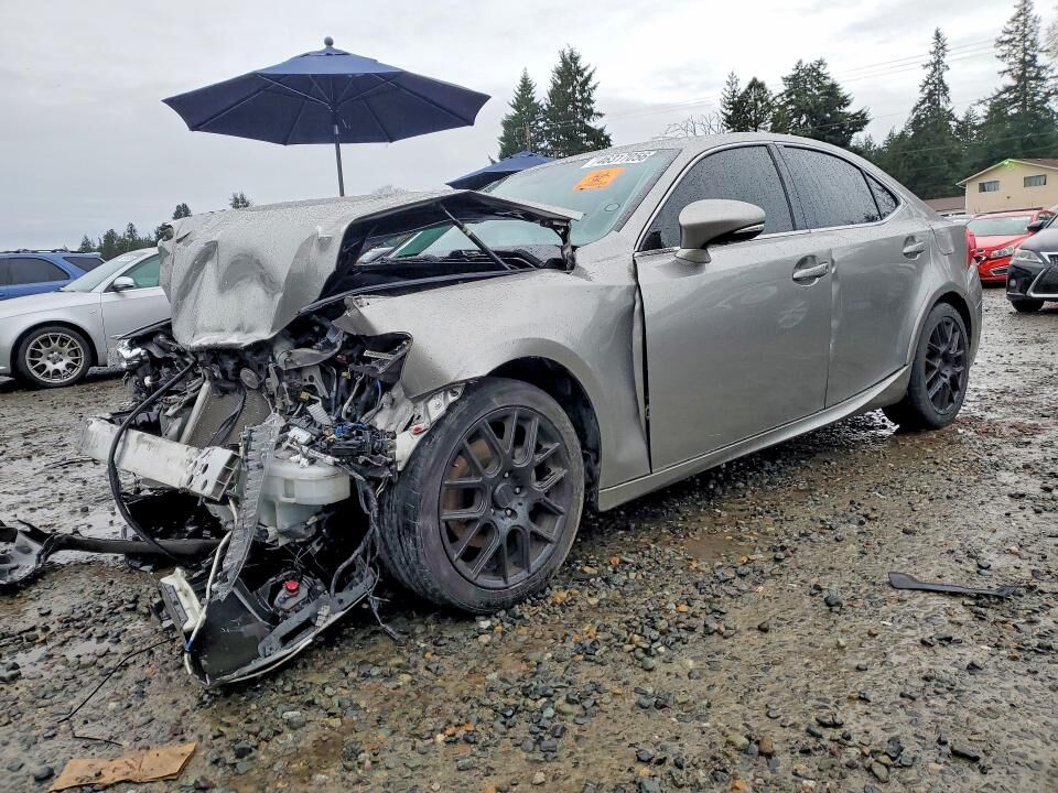 2015 LEXUS IS