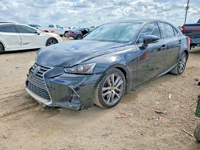 2020 LEXUS IS