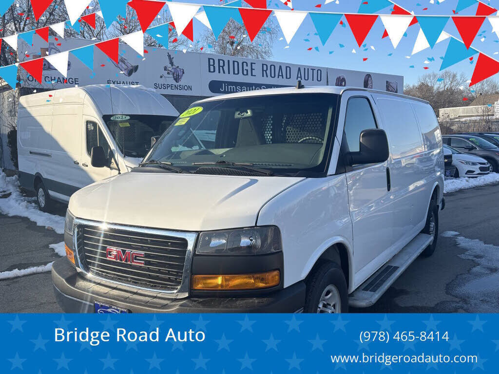 2021 GMC Savana