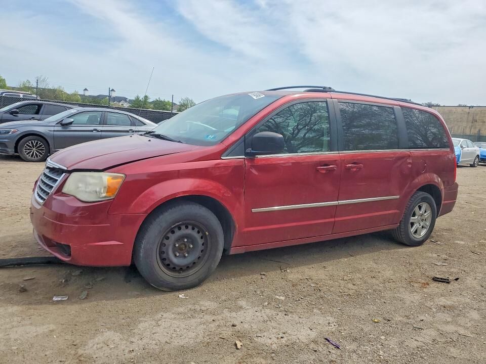 2010 CHRYSLER Town and Country
