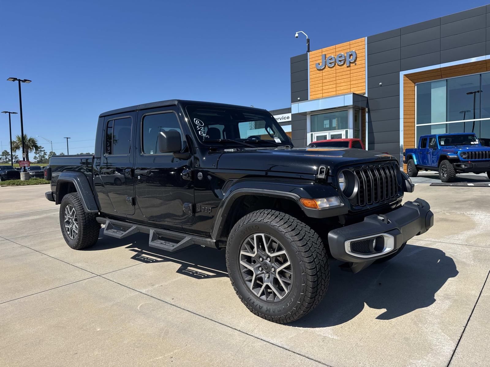 2024 JEEP Gladiator