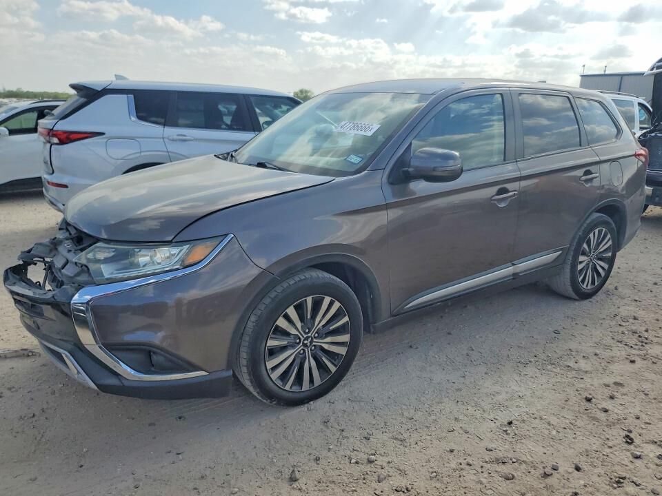 2020 MITSUBISHI Outlander