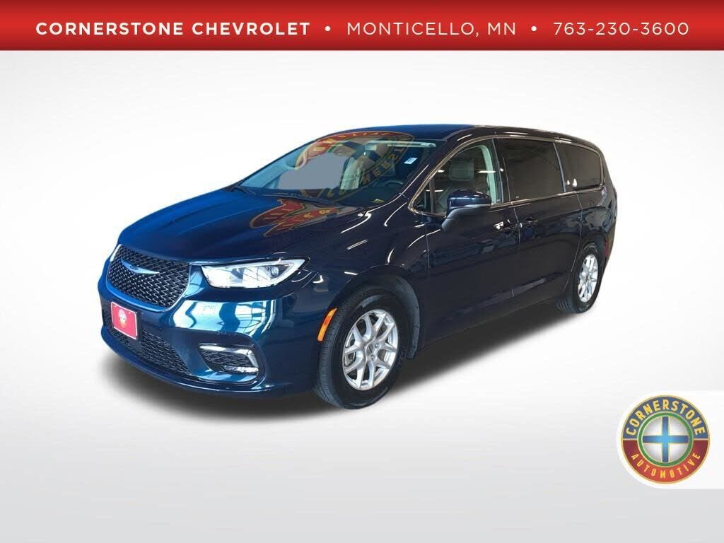 2023 CHRYSLER Pacifica