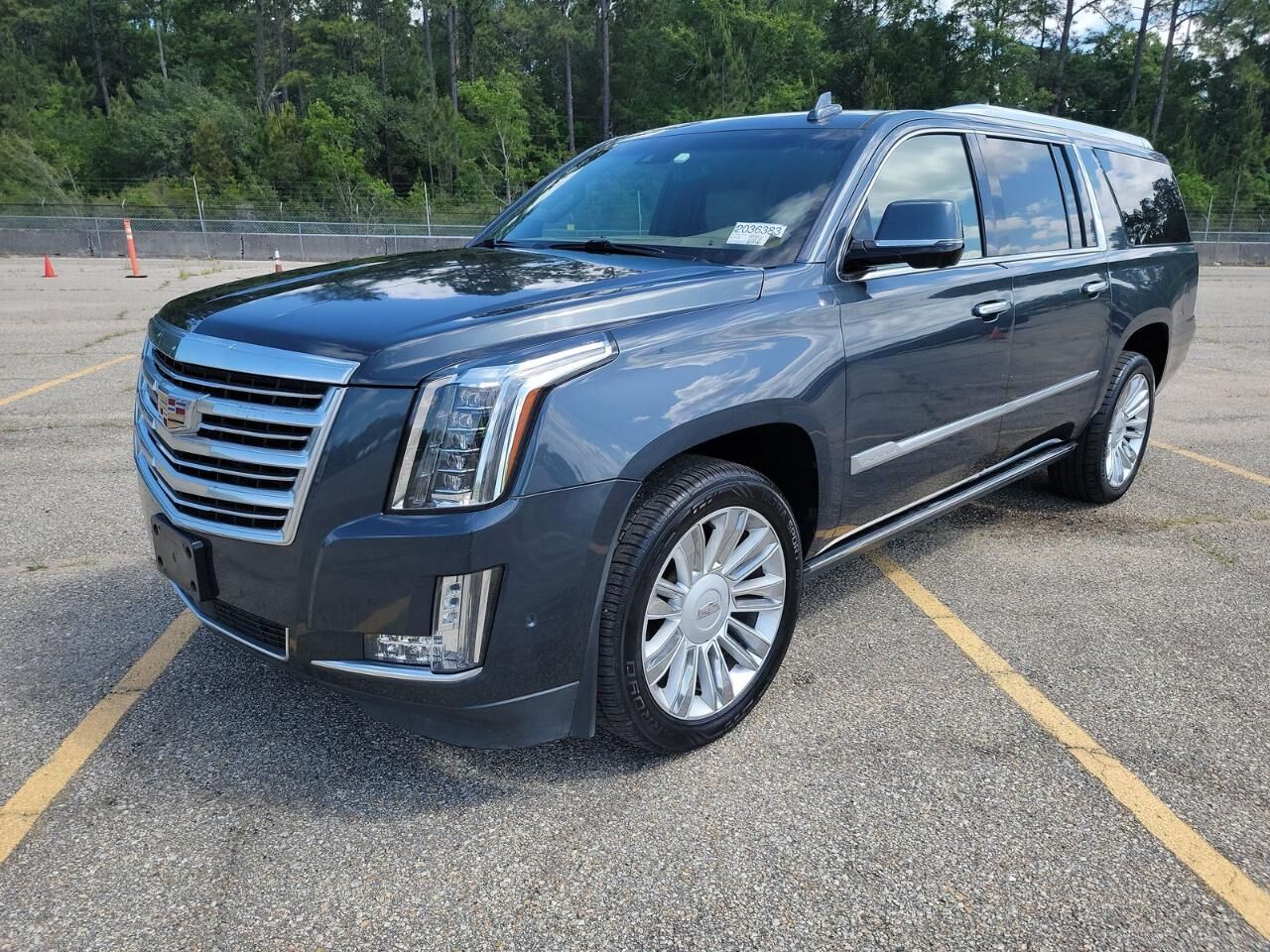 2019 CADILLAC Escalade ESV